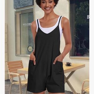 Black Sleeveless V-Neck Romper with Front Pockets🖤